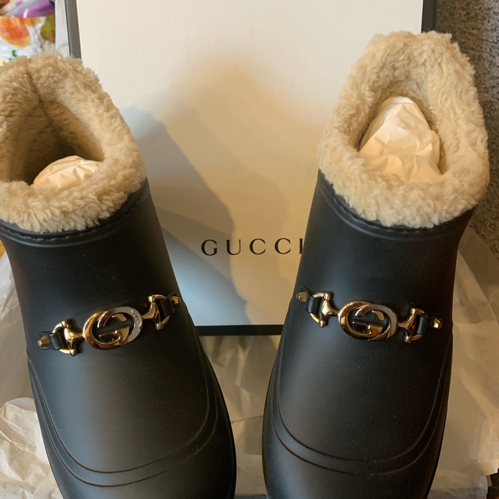 NEW Authentic Gucci Horsebit Rain Boots Shearling Size 41